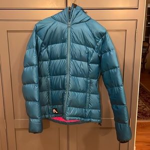 Woman’s Flylow Puffer Jacket